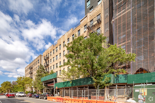 Foto del edificio - 1035 Washington Ave