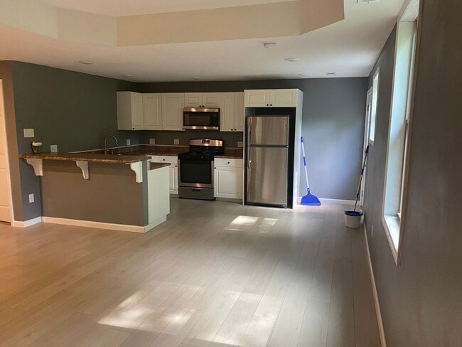 Foto del edificio - 2 bedroom apartment in country setting!