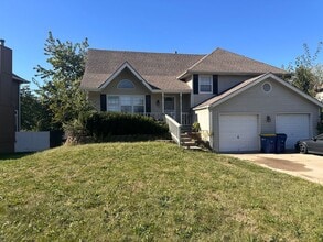 Building Photo - 720 Northpoint Ave