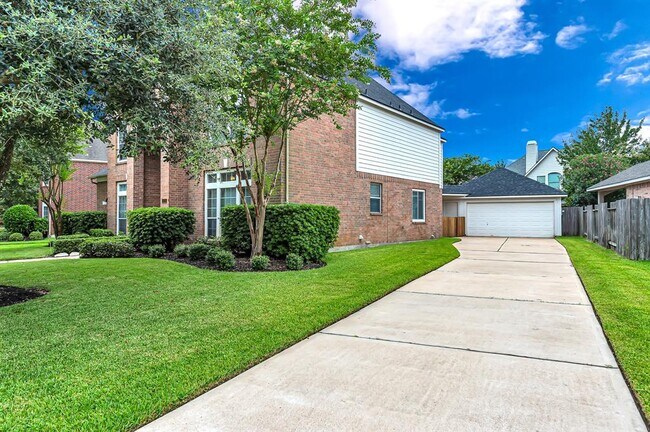 Foto del edificio - 3226 Southford Manor Ln