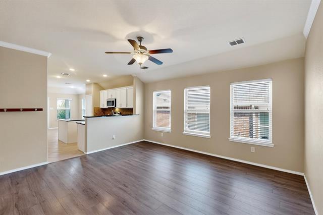 Foto del edificio - 520 Cheyenne Dr