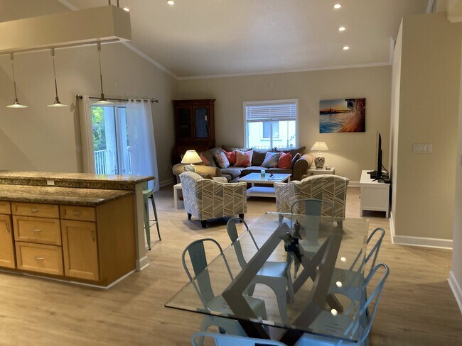 Foto del edificio - 263 Gardenia St