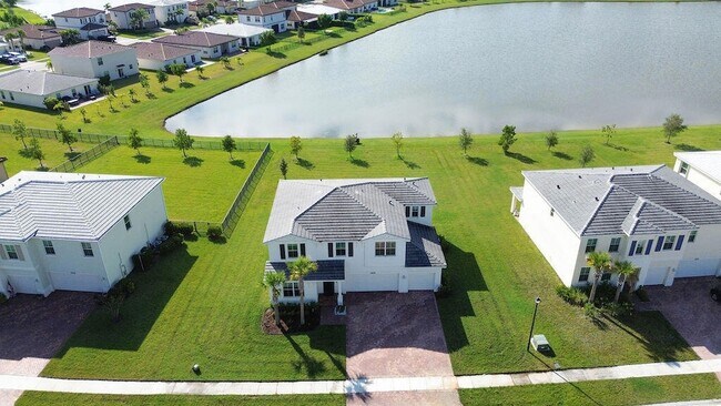 Foto del edificio - 12686 NW Copper Creek Dr