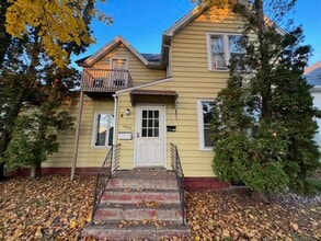 Building Photo - 1620 Whipple St