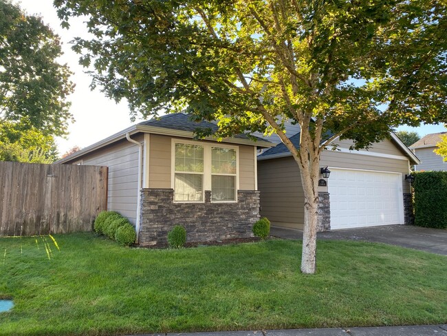Building Photo - Prime Location - 3Bdrm / 2 Bath House - Wa...