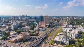 Foto del edificio - 5000 Stockton Ln