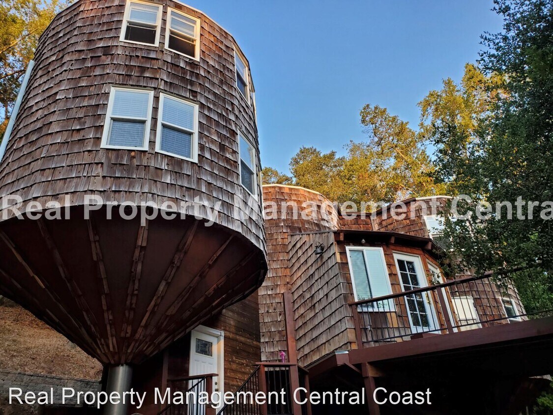 Primary Photo - 3 br, 3 bath House - 13525 Santa Lucia Road