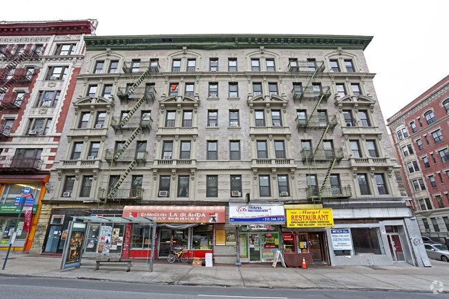 Building Photo - 3820-3826 Broadway