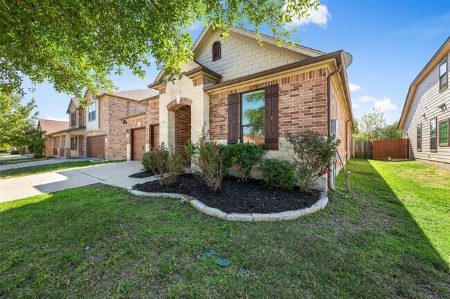 Building Photo - 913 Watson Way