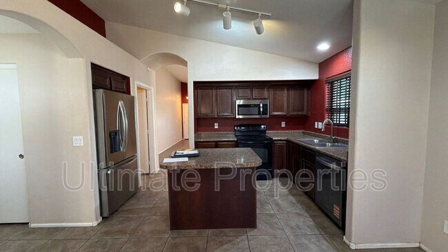 Foto del edificio - 9856 W Salter Dr