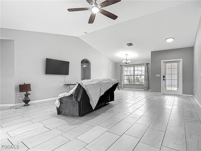 Foto del edificio - 2732 NW 3rd Terrace