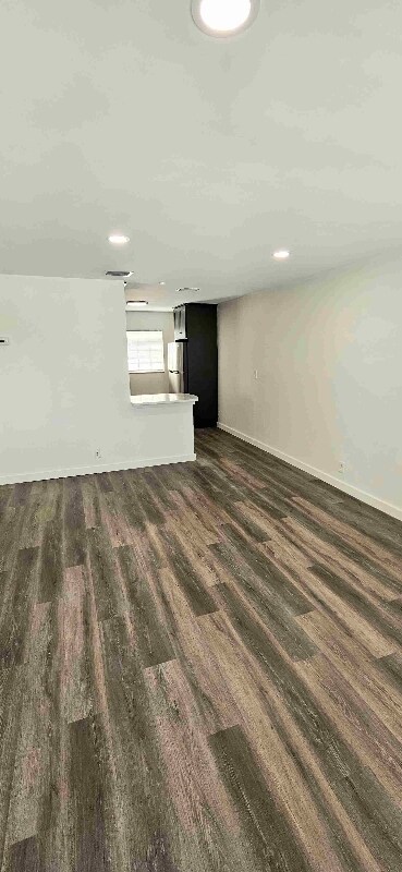 Photo - 765 W 7th St Apartment