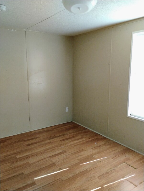 Foto del edificio - 5510 Lavey Ln