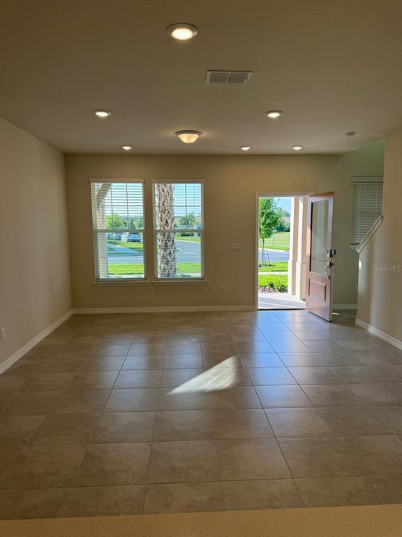 Foto del edificio - 16292 Bright Leaf Rd