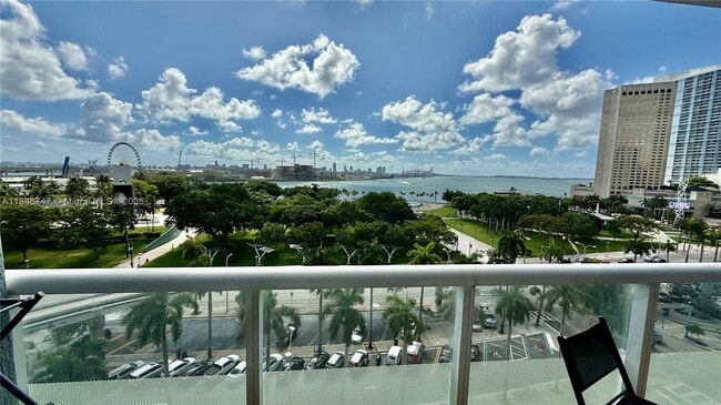Building Photo - 50 Biscayne Blvd
