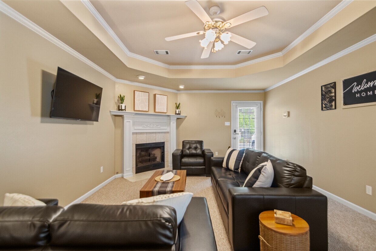 Foto principal - 135 Willow Grove Rd