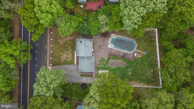 Building Photo - 1069 Porchtown Rd