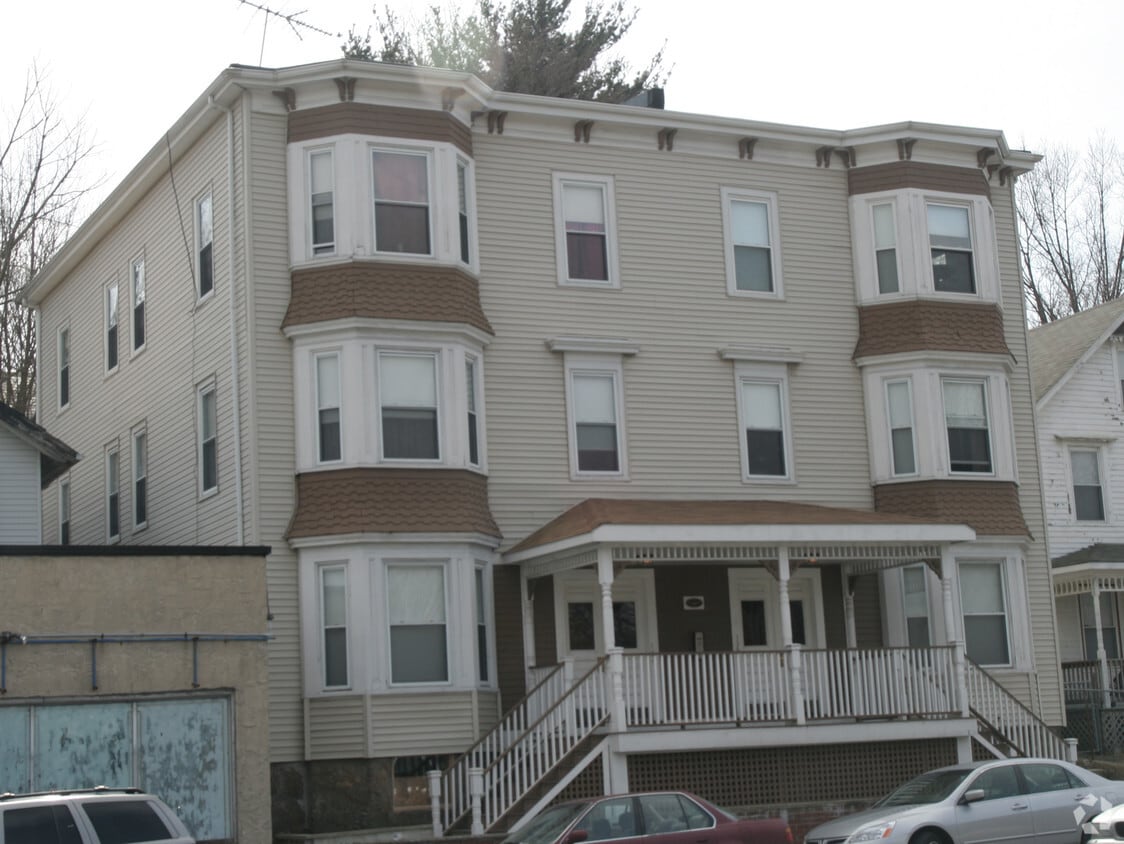 Primary Photo - 154-156 Boylston St