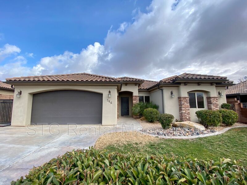 546 Sugar Plumb Ln, Washington, UT 84780 House Rental in Washington