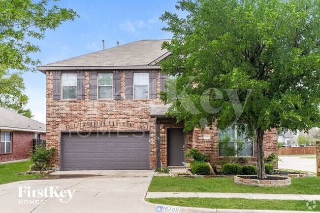 Building Photo - 10700 Lipan Trail