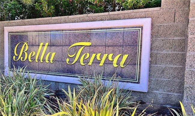 Foto del edificio - 3703 Laguna Veneta Ave