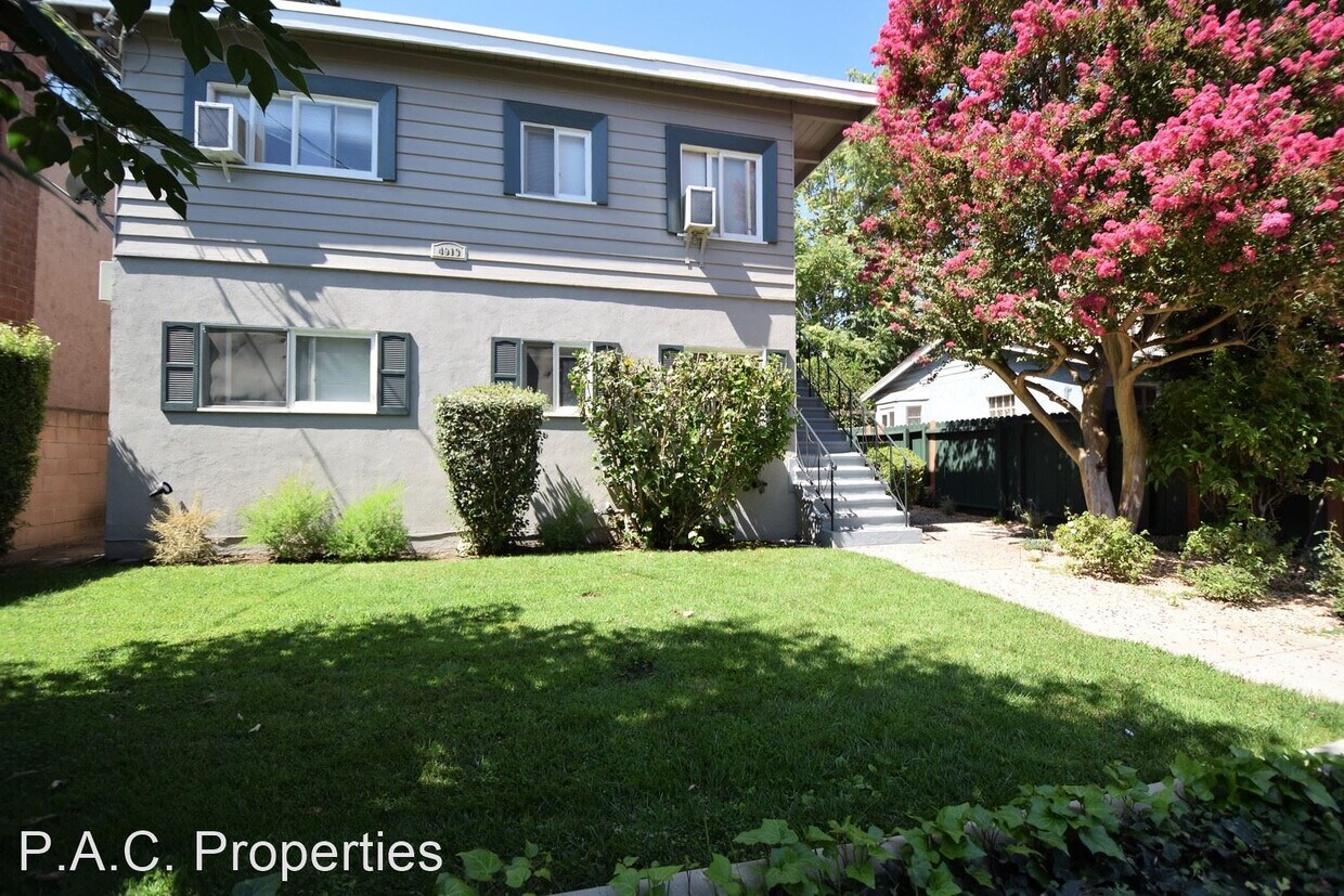 Primary Photo - 1 br, 1 bath Apartment - 4913 Kester Avenu...