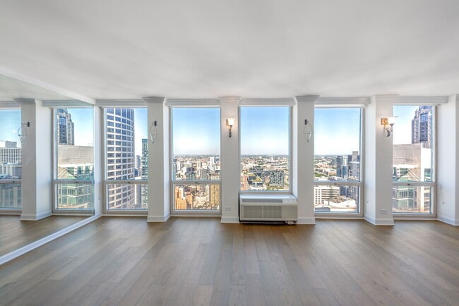 Foto del edificio - 111 E Chestnut St