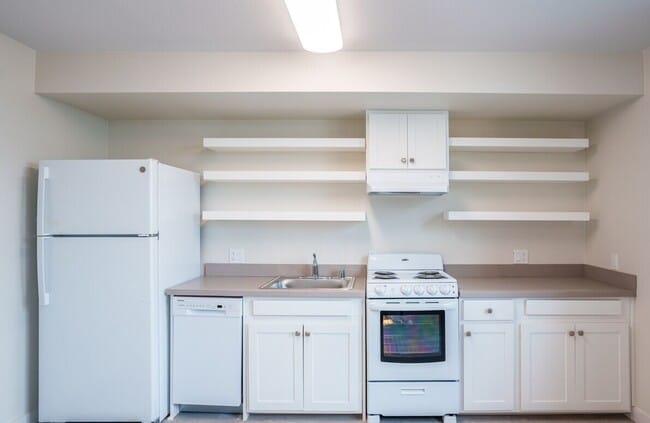 Interior Photo - Helios