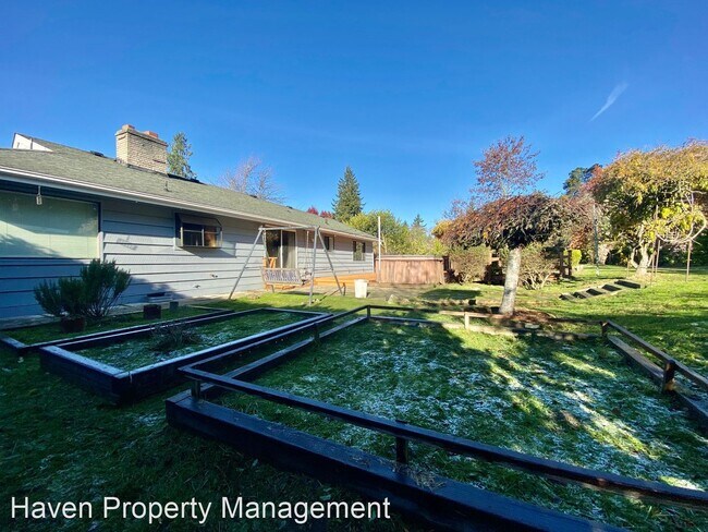 Building Photo - 3 br, 1 bath House - 19310 Occidental Ave S