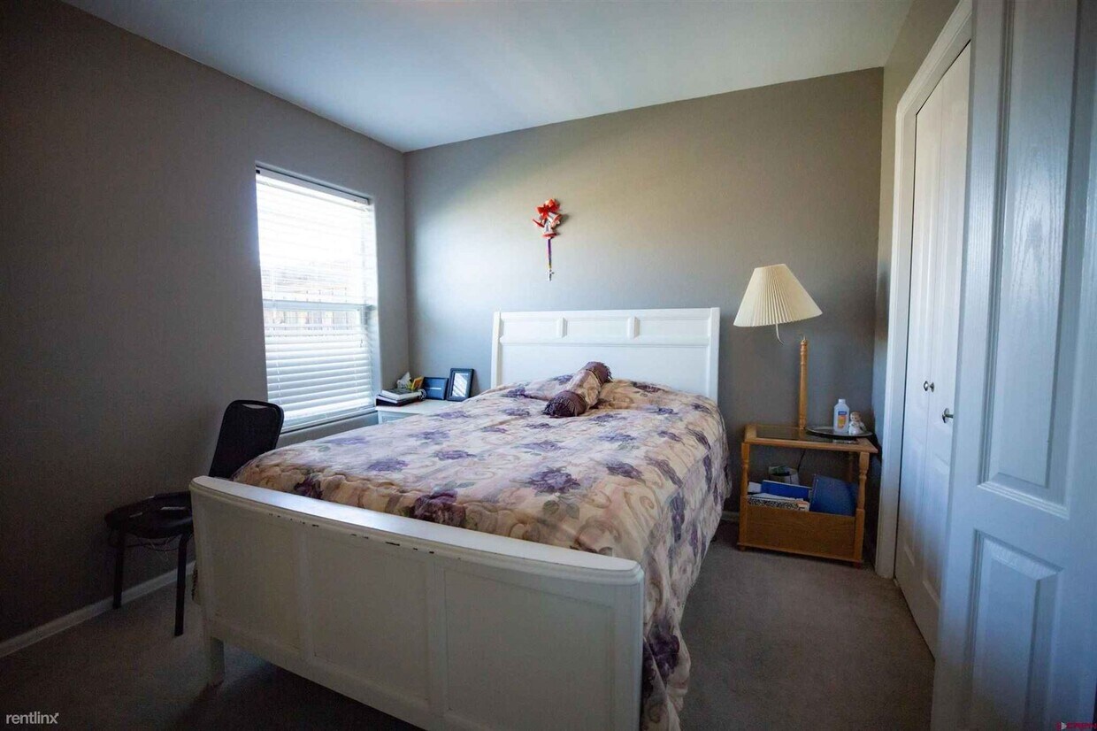 Primary Photo - 3 br, 2 bath House - 1801 Estates Dr Unit B