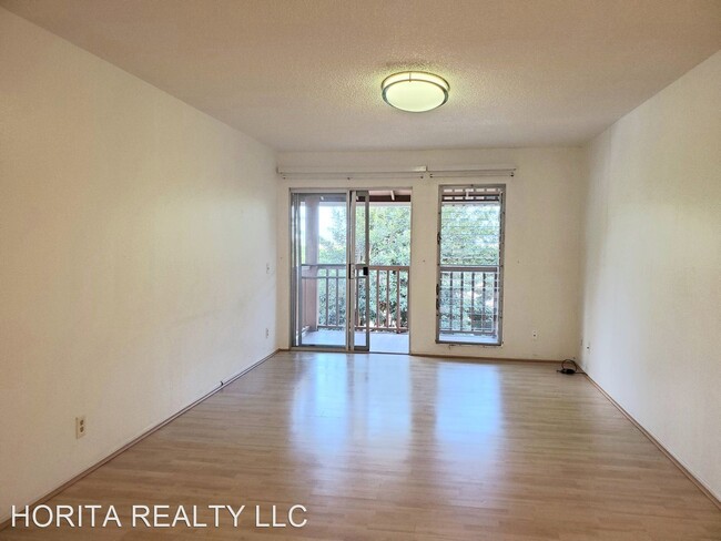 Building Photo - 98-1390 Koaheahe Pl