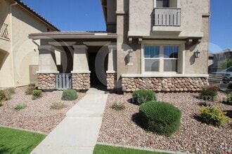 Building Photo - 2171 S Wallrade Ln