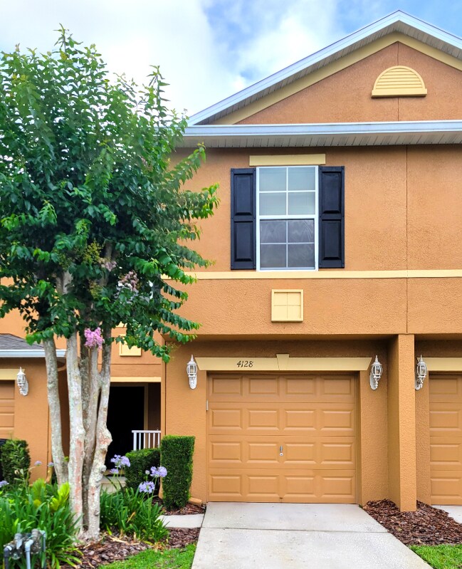 4128 Pitch Pine Cir, Oviedo, FL 32765 Townhome Rentals in Oviedo FL