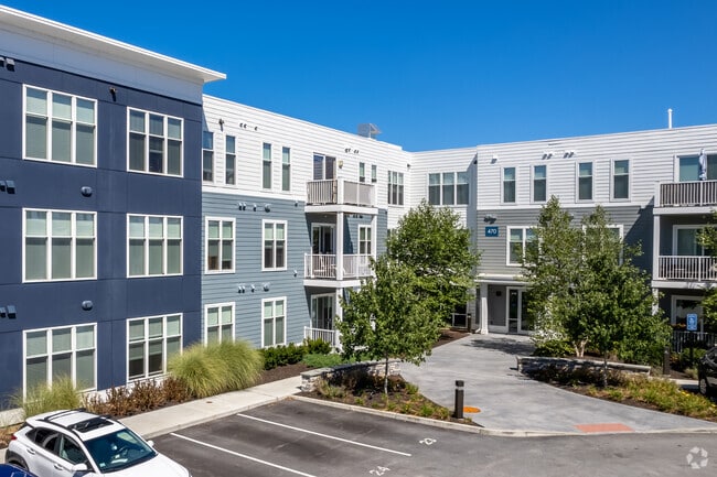 Building Photo - The Buckley Apartments