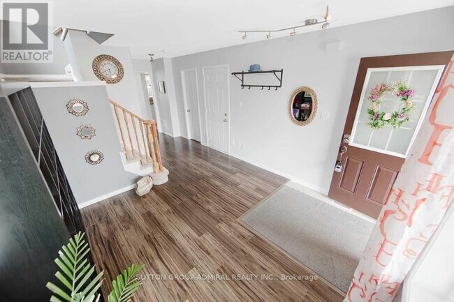 Photo du bâtiment - 152 Stonemount Crescent