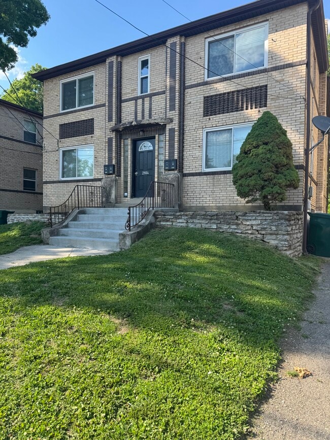 Building Photo - 2814 Lawndale Ave
