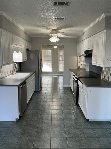 Building Photo - 4715 Lester Dr