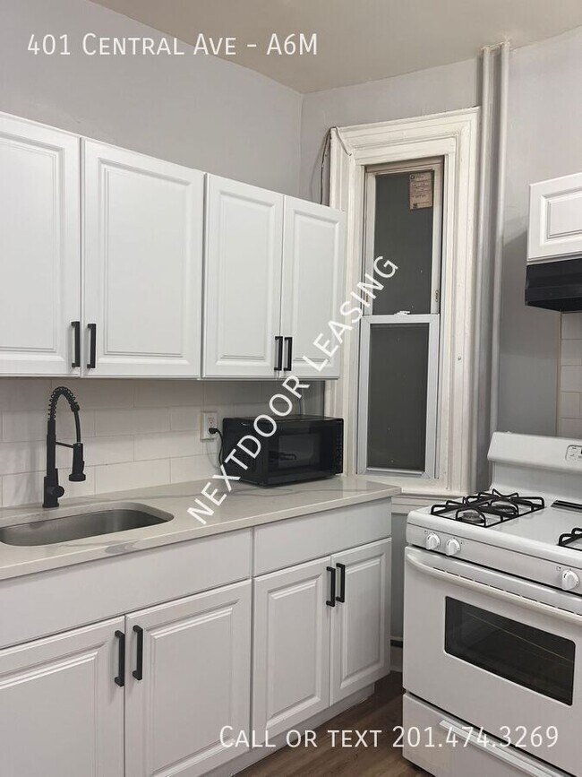 Foto del edificio - 401 Central Ave