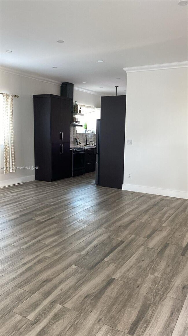 Foto del edificio - 11845 SW 3rd St