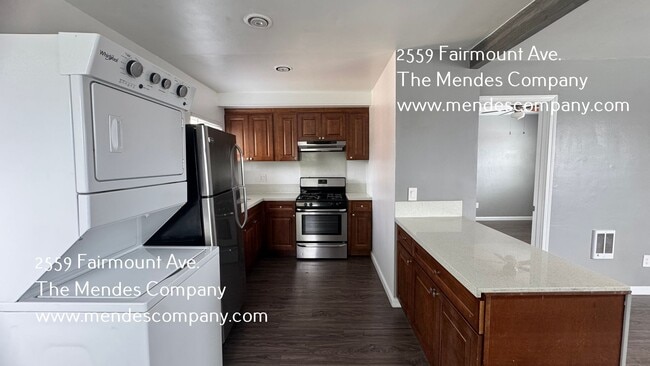 Foto del edificio - 2559 Fairmount Ave