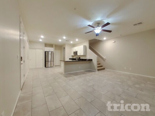 Foto del edificio - 12572 W Lindbergh Dr