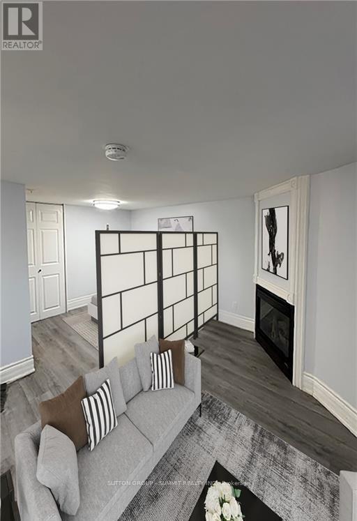 Building Photo - 75 McIntyre Crescent