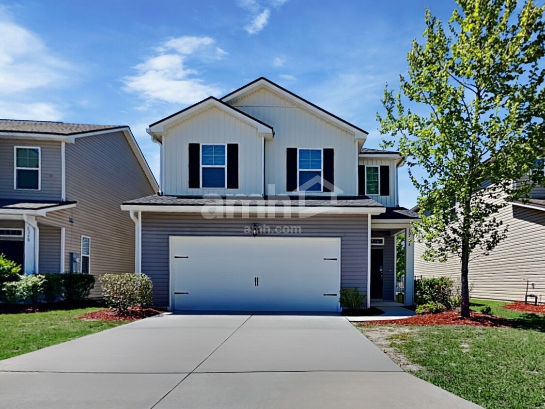 Primary Photo - 10314 Watercrest Ct