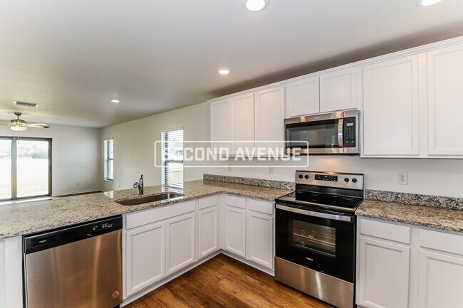 Foto del edificio - 1710 NW 18th St
