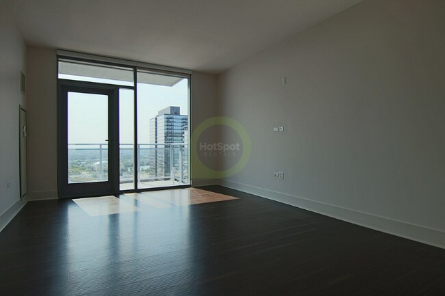 Foto del edificio - 1547 N Halsted St