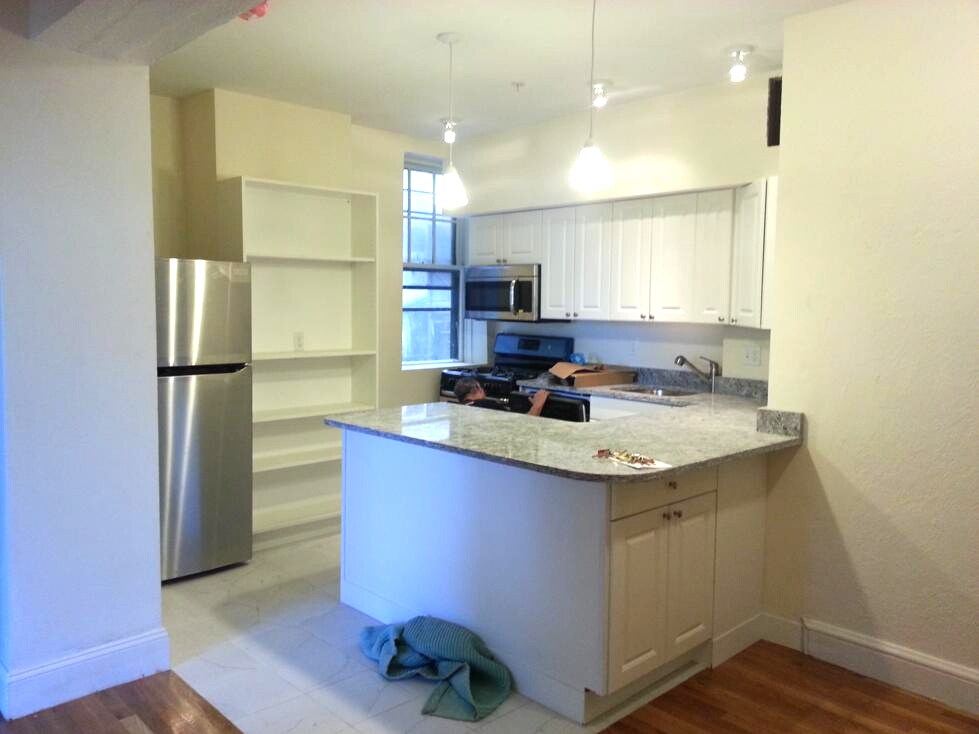 Foto principal - 2001 Commonwealth Ave