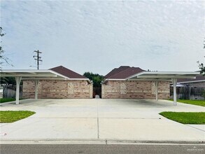 Building Photo - 18 Kentucky St