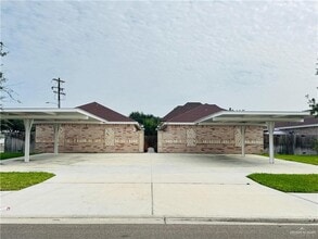 Building Photo - 18 Kentucky St