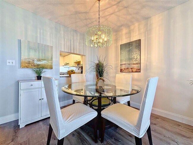 Foto del edificio - 2309 S Cypress Bend Dr