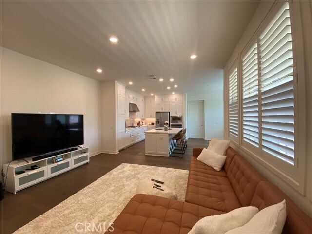 Building Photo - 165 Carlow